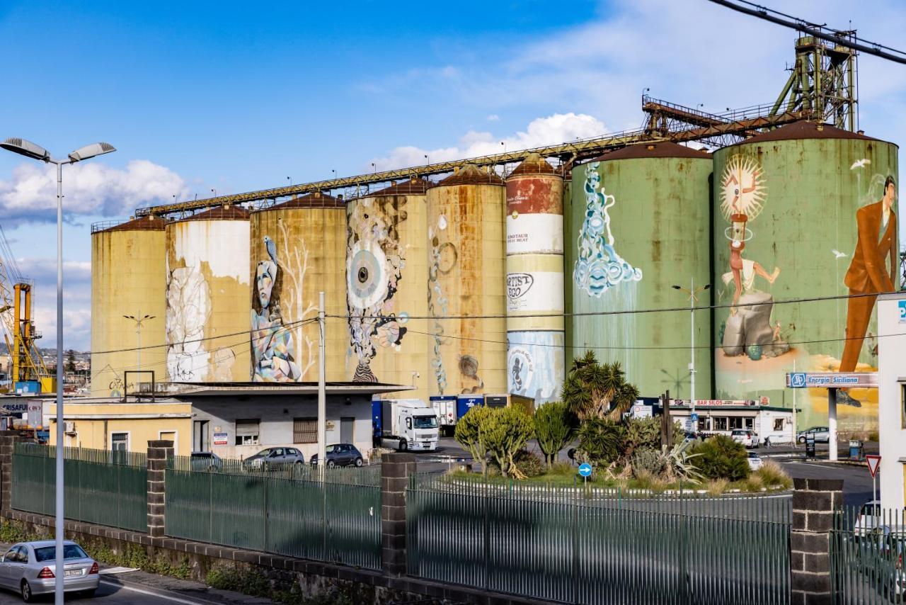 ホテル Street Art House カターニア エクステリア 写真